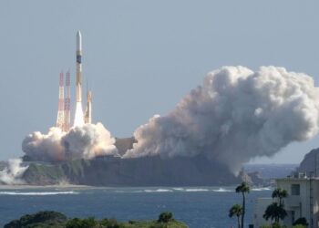 Japan’s first private space rocket explodes moments after launch