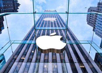 US govt sues apple on monopoly charges