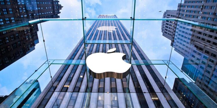 US govt sues apple on monopoly charges