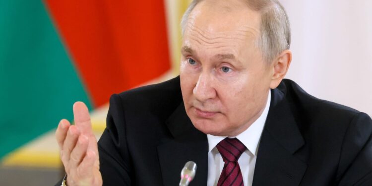 Putin likely to win Russian election without a real opponent