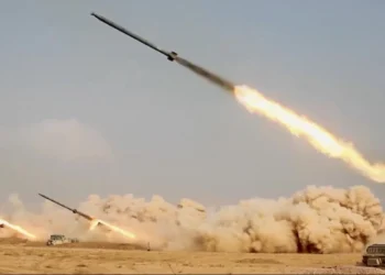 The US military base in Syria was targeted by rockets launched from Iraq, marking the first attack since the ceasefire in February.