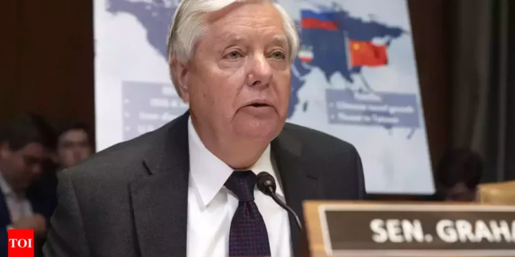 A US Senator proposes that Israel should use nuclear weapons on Gaza, stating ‘provide them with the necessary bombs’.