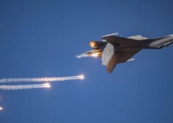 Taiwan has reported the sighting of 38 Chinese military aircraft and 11 vessels in its vicinity.