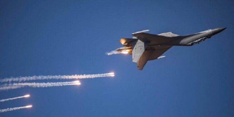 Taiwan has reported the sighting of 38 Chinese military aircraft and 11 vessels in its vicinity.