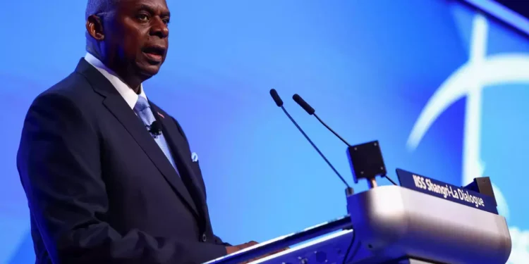 The US defense secretary emphasized the importance of dialogue, stating that a war with China is not on the horizon.