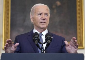 Biden makes a bold move by proposing a hostage-for-truce deal, urging Israeli and Hamas officials to take action.
