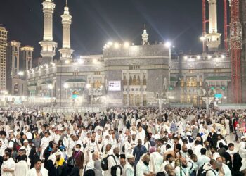 Two travelers from Bengaluru pass away in Mecca due to extreme heat.