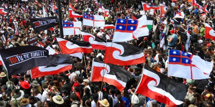 Over 40,000 people protested against the New Zealand Maori rights bill.