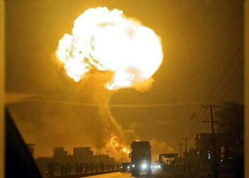 Five people have died and 35 others have been injured following an explosion of a gas-filled tanker in Multan.