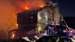 Turkey: Blaze at ski resort claims 66 lives, four individuals arrested.