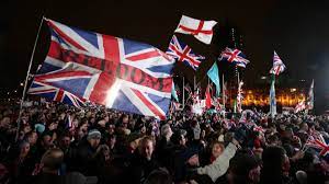 In March, the US economy created 228,000 new jobs, surpassing forecasts, while the unemployment rate increased to 4.2%.