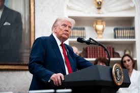 Eight fatalities occurred when a hot-air balloon ignited in Brazil.