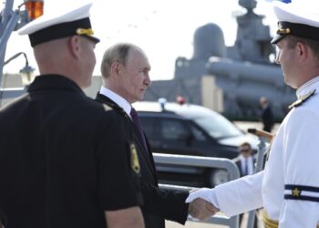 Ukrainian drone attacks compel the Kremlin to reduce Navy Day festivities.