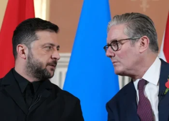 Starmer states at London talks that Russian oil and gas will be removed from the global market to exert pressure on Putin.