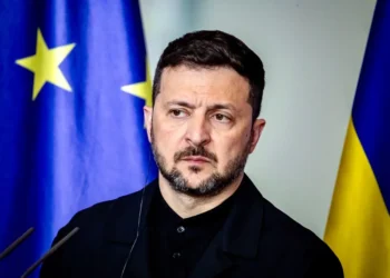 Ukraine plans to import gas from Greece as Zelenskiy aims to secure €2 billion for winter energy requirements.